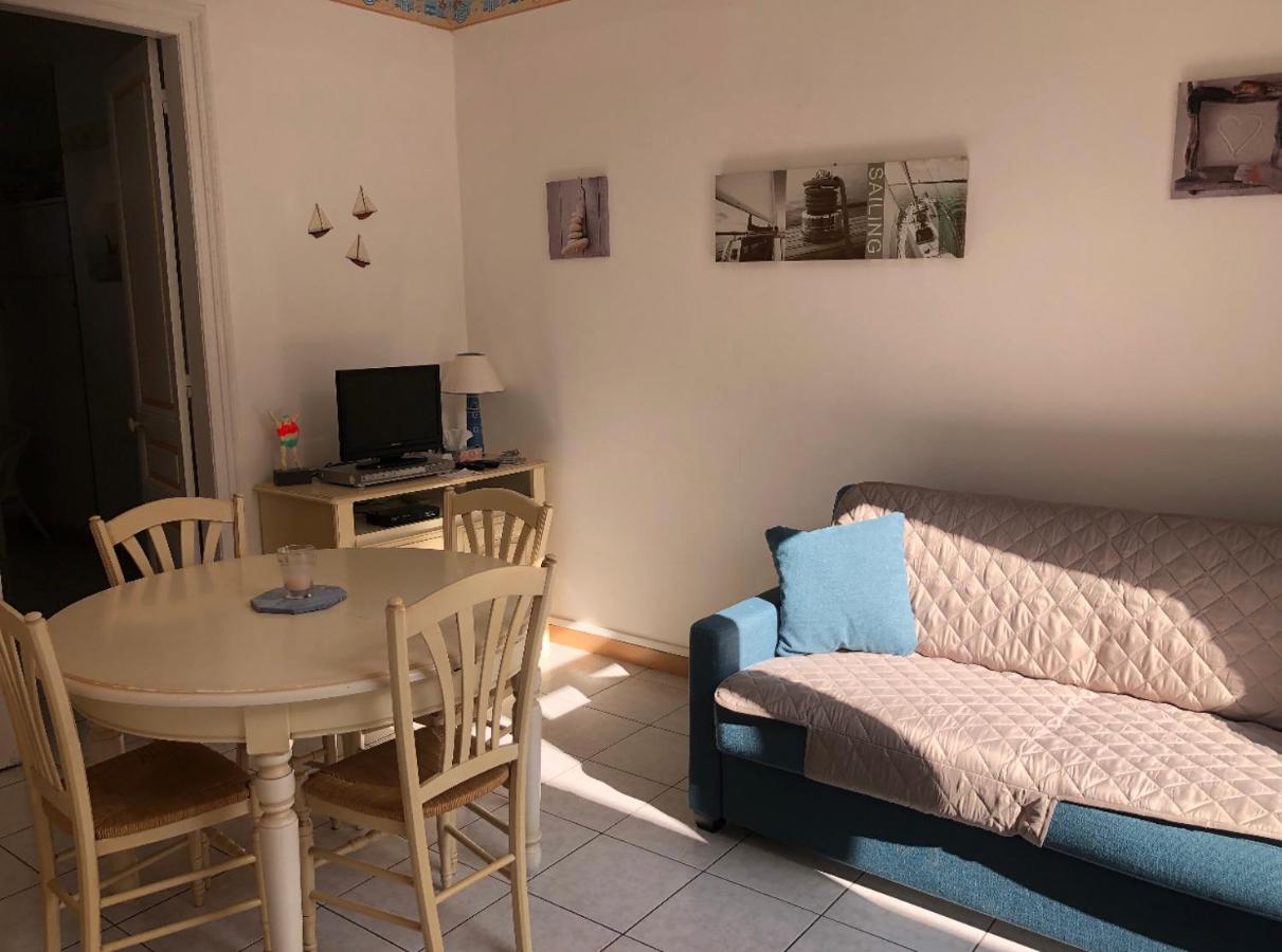 Appartement Avec Cour A 50M De La Plage Mers-les-Bains Exterior foto